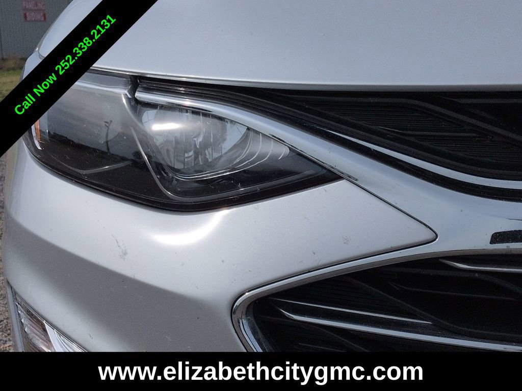 Used 2020 Chevrolet Malibu LS FWD image 11
