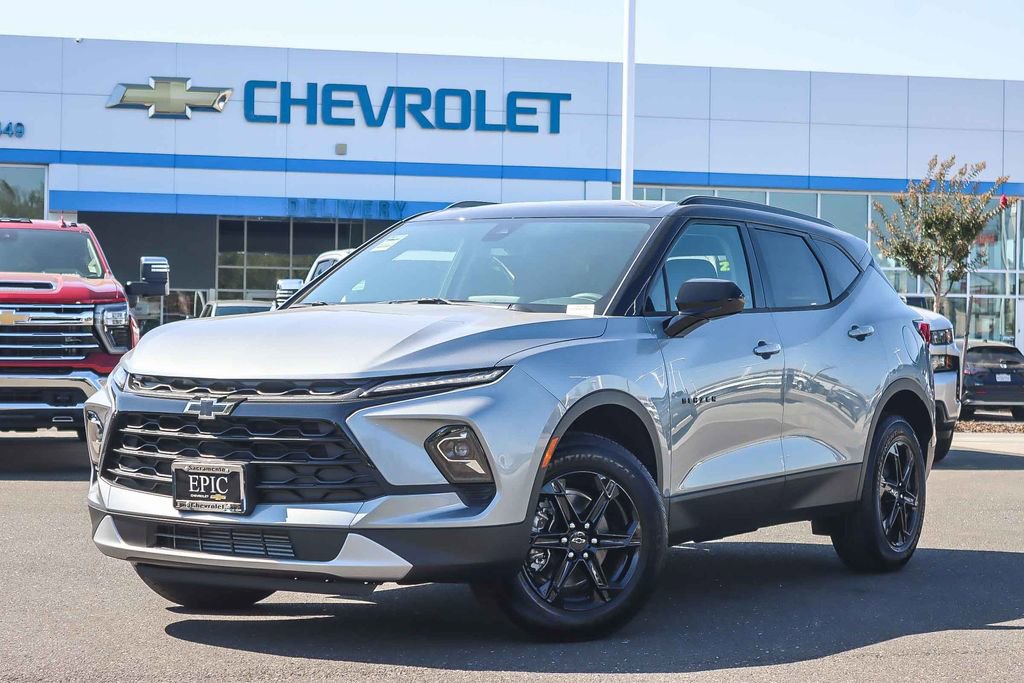 New 2025 Chevrolet Blazer LT w/ Convenience Package