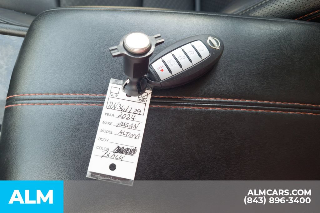 Used 2024 Nissan Altima 2.5 SR FWD image 31