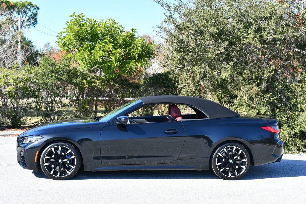Used 2025 BMW 430i Convertible w/ M Sport Package image 12