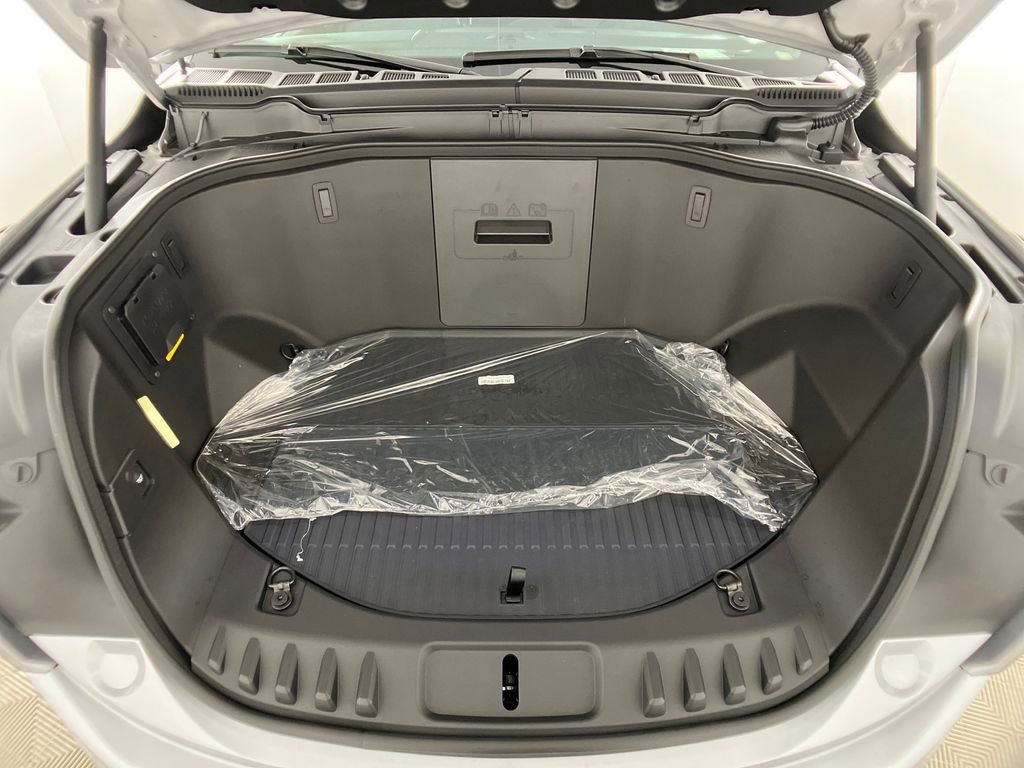 New 2025 Ford F150 Lightning Flash image 32