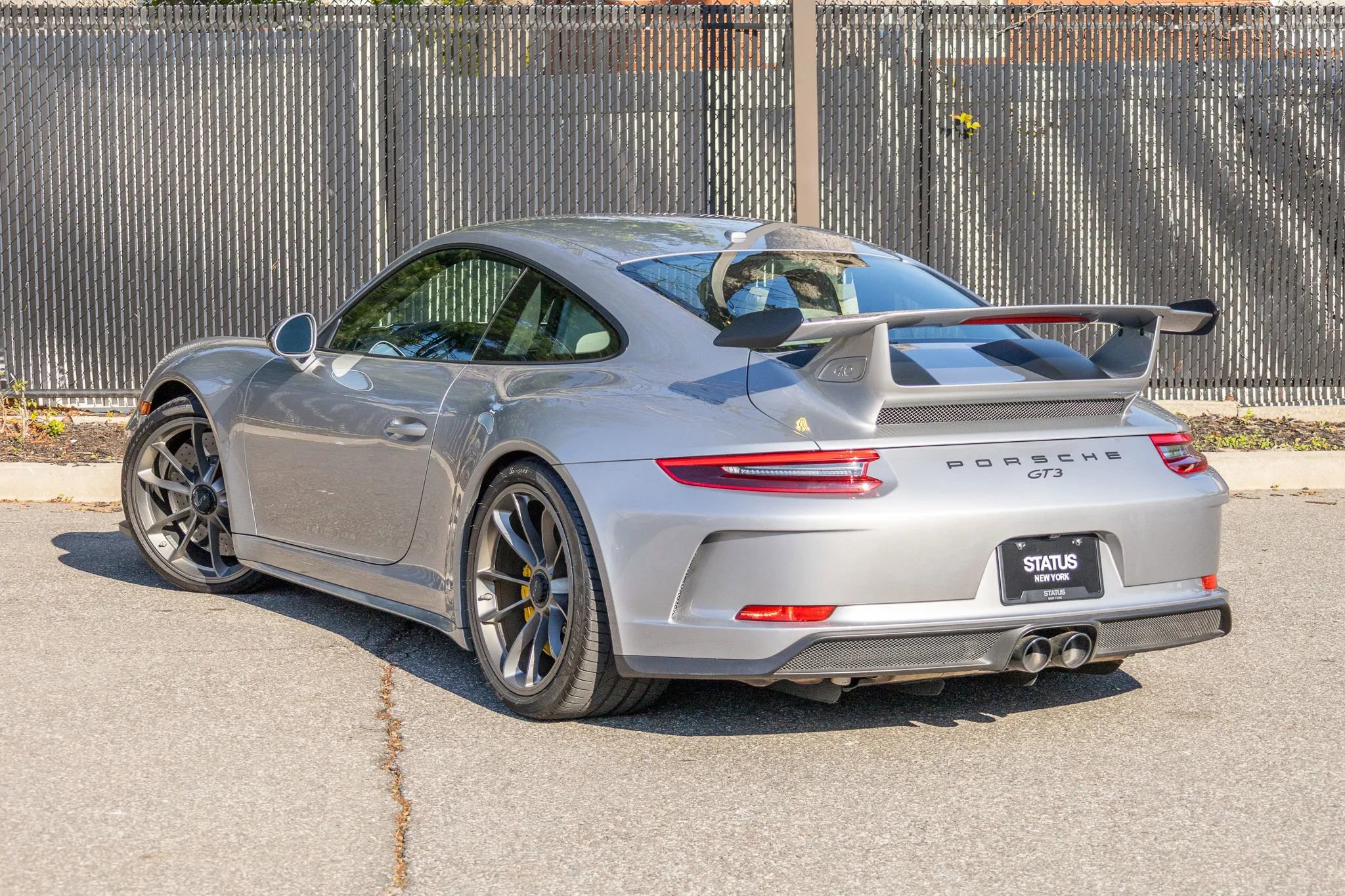 Used 2018 Porsche 911 GT3 RWD image 31