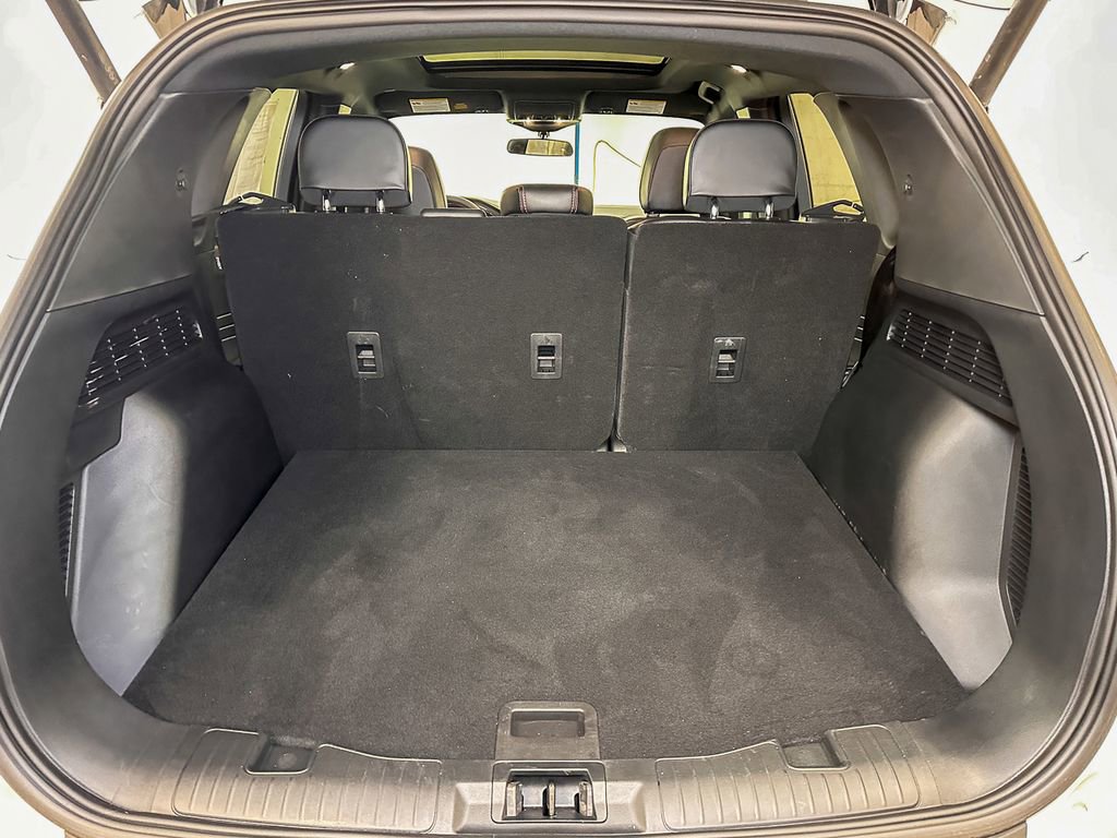 Used 2025 Ford Escape ST-Line w/ Tech Pack #1 image 17