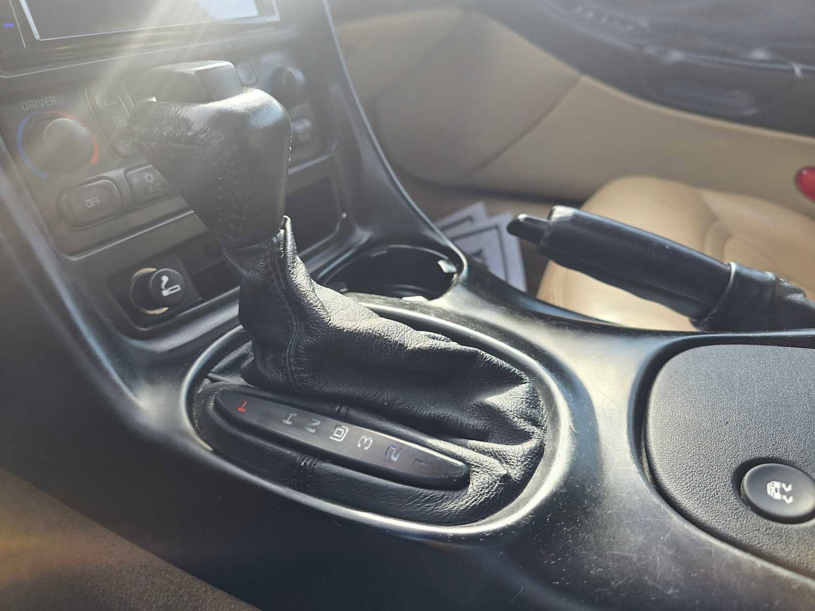 Used 1999 Chevrolet Corvette Coupe w/ Memory Pkg image 23