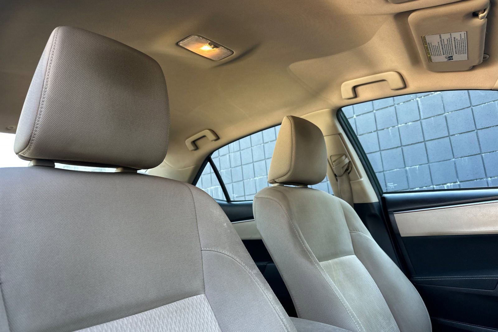 Used 2014 Toyota Corolla LE image 16