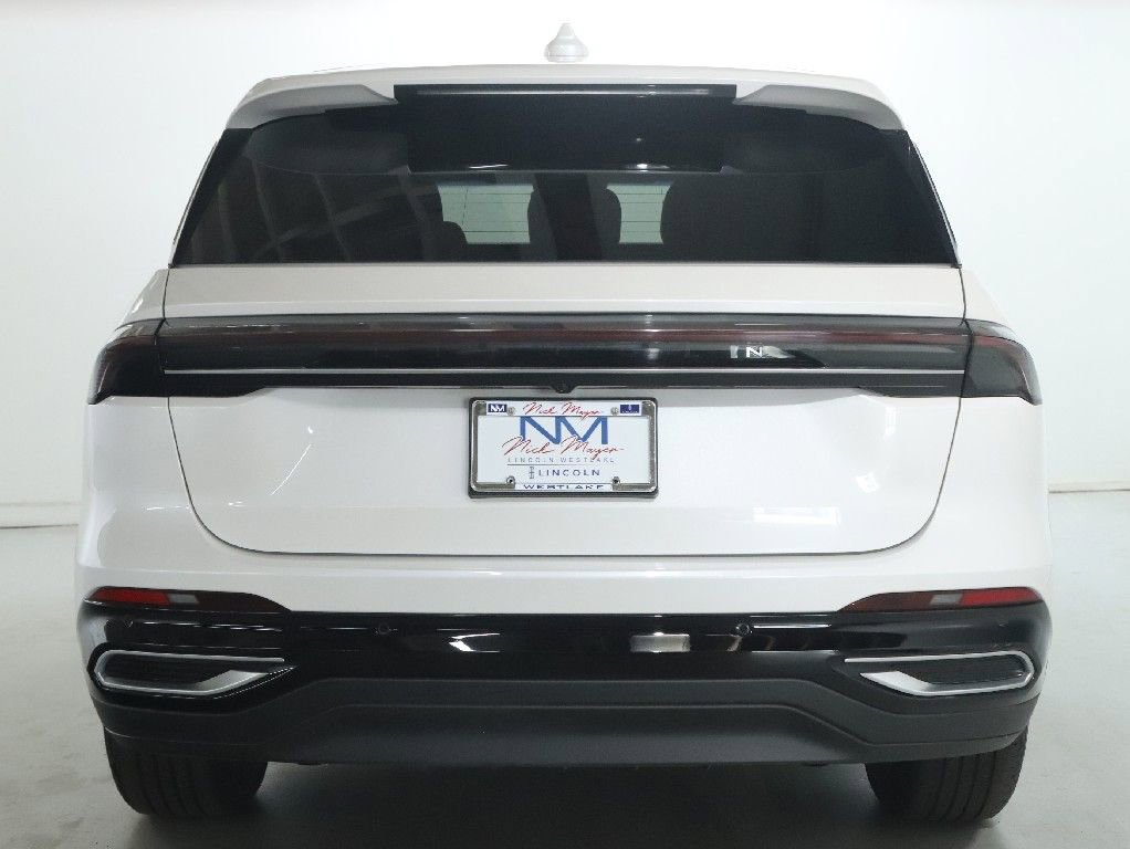 Used 2024 Lincoln Nautilus Premier w/ Equipment Group 102A image 43