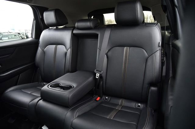 Used 2024 MAZDA CX-90 3.3 Turbo w/ Select Package image 22