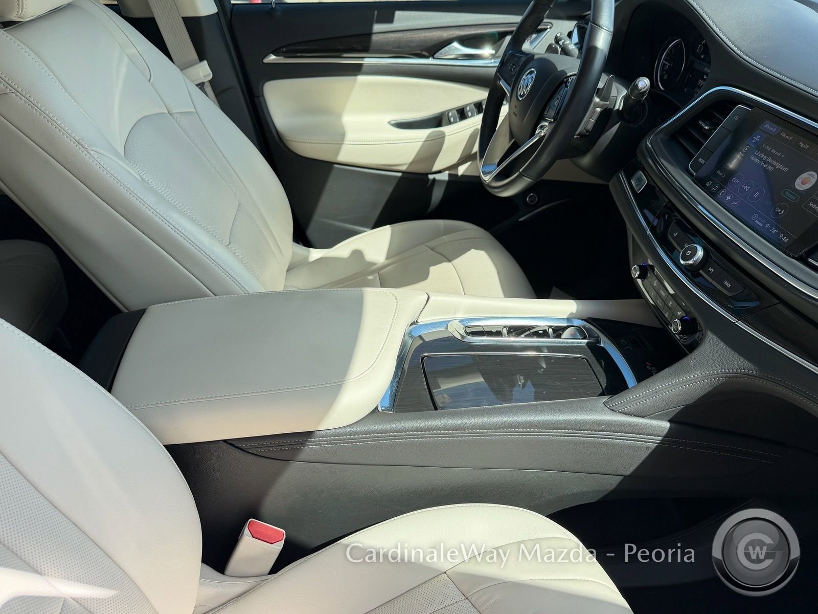 Used 2024 Buick Enclave Essence w/ Technology Package FWD image 14