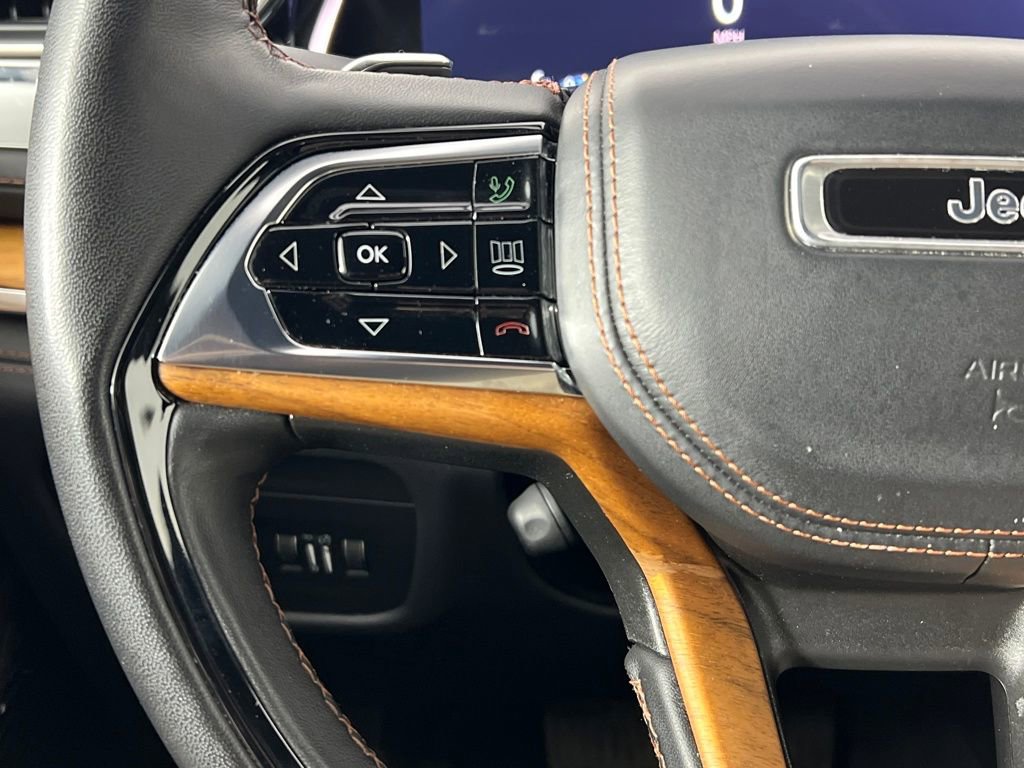 Used 2022 Jeep Grand Cherokee Summit image 8