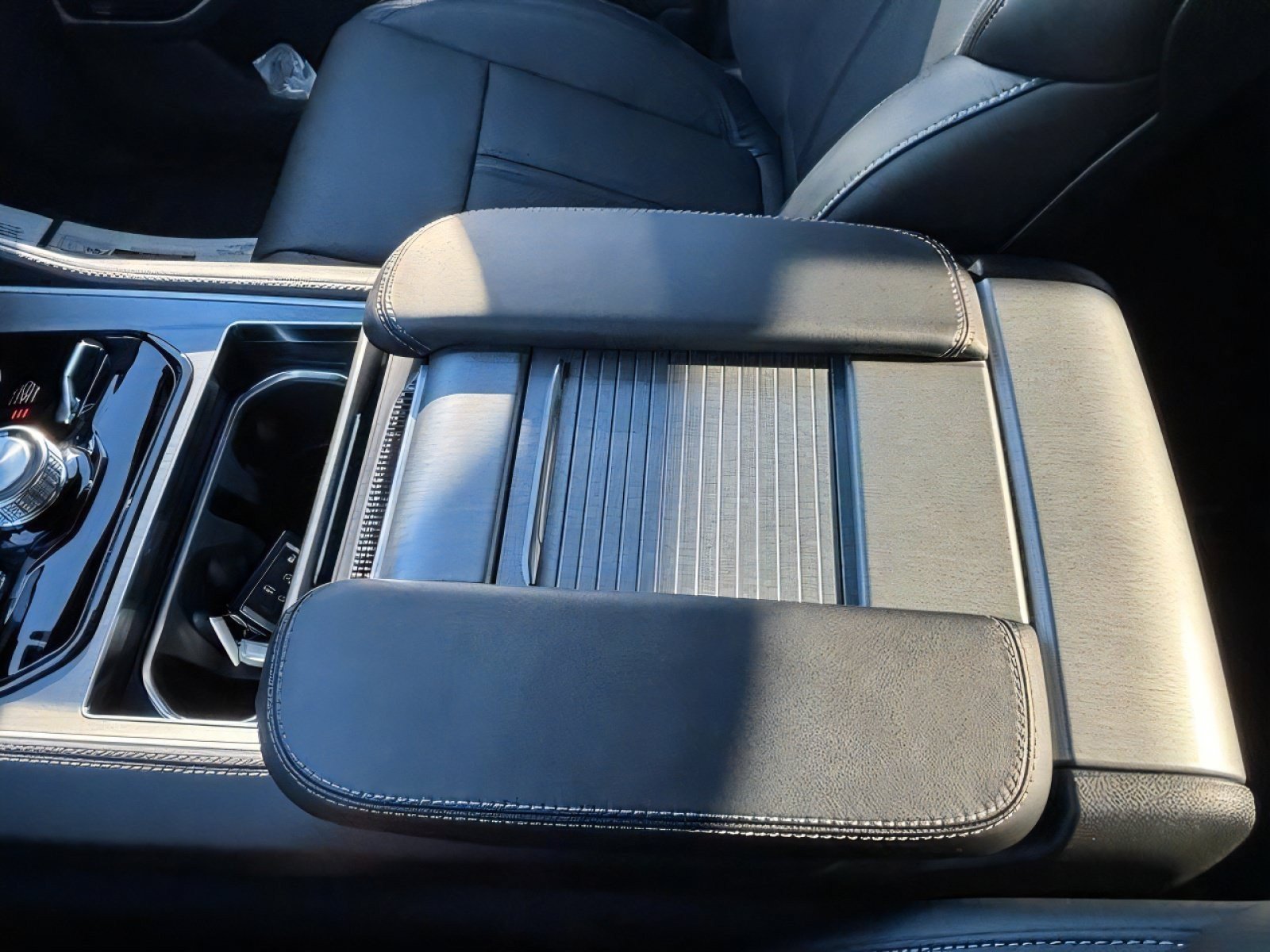 New 2026 Jeep Grand Wagoneer Limited AWD/4WD image 18