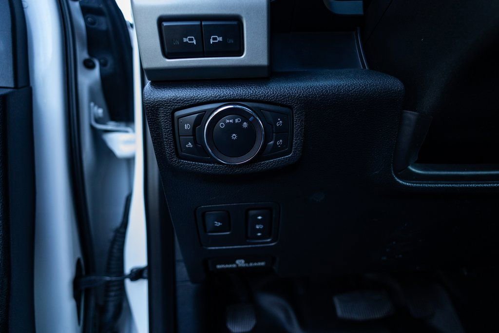 Used 2019 Ford F250 Lariat w/ Lariat Ultimate Package image 27