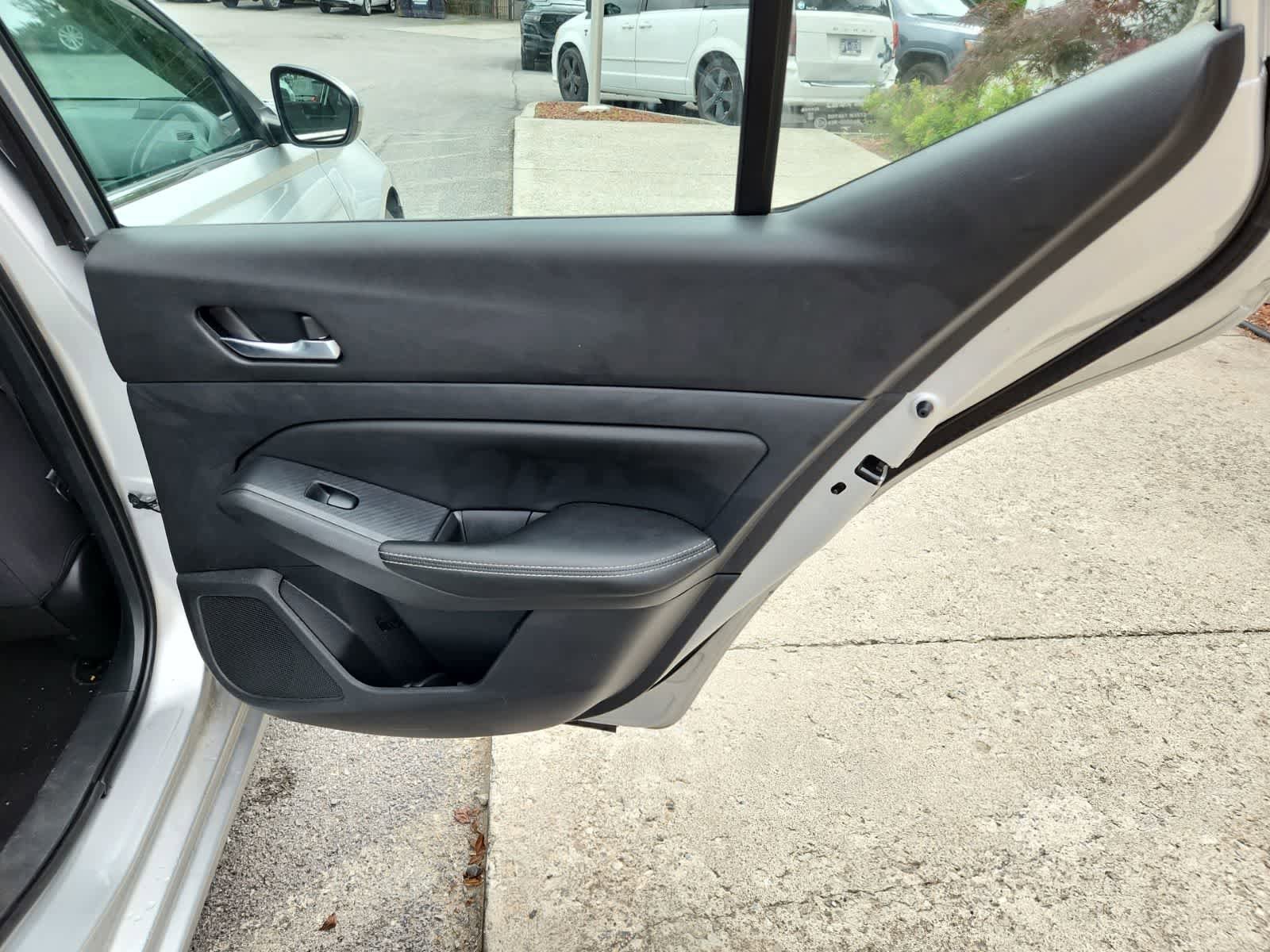 Used 2020 Nissan Altima 2.5 S FWD image 24