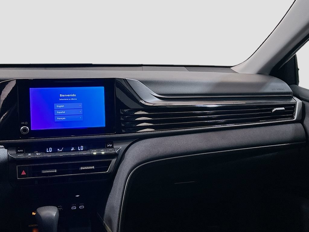 Used 2025 Toyota Camry LE w/ Convenience Package FWD image 19
