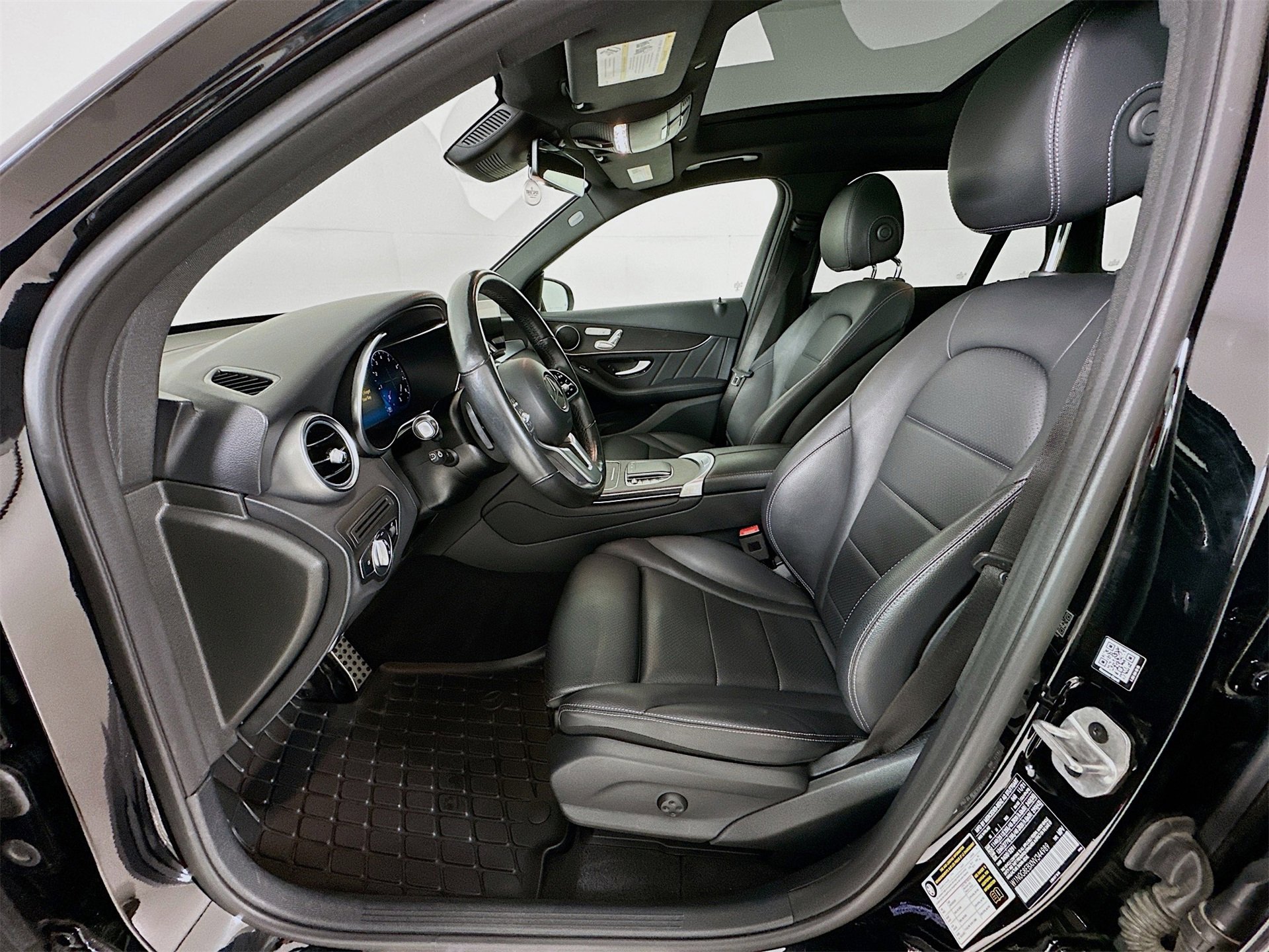 Used 2022 Mercedes-Benz GLC 300 4MATIC image 22