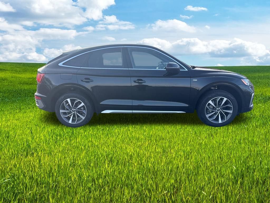 Used 2023 Audi Q5 2.0T Premium w/ Convenience Package AWD/4WD image 4