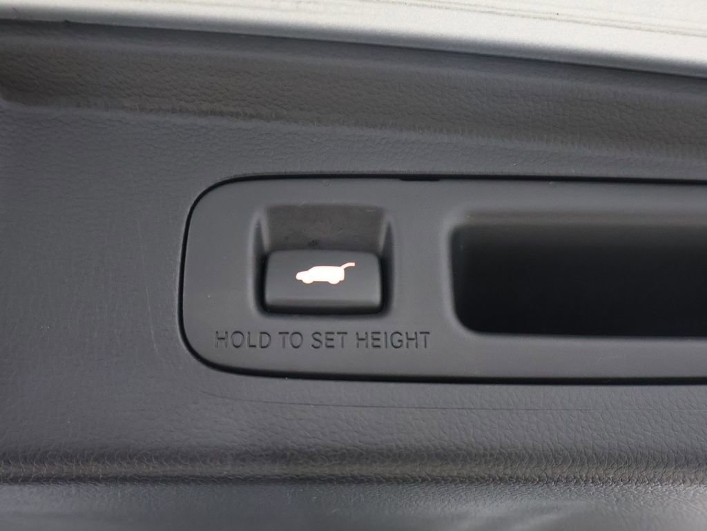 Used 2025 Honda CR-V EX-L image 20