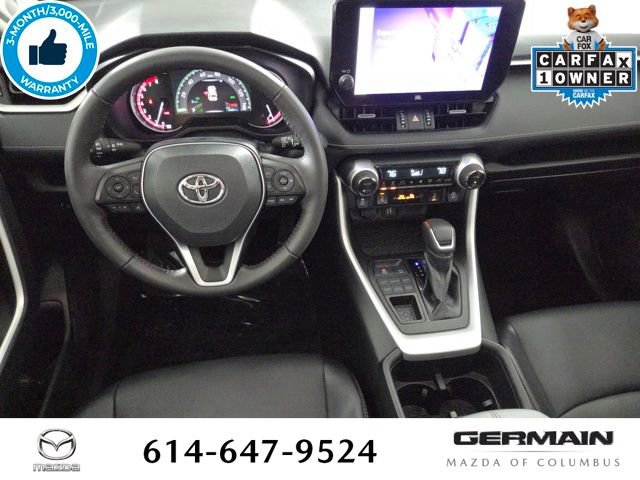 Used 2023 Toyota RAV4 XLE Premium image 18