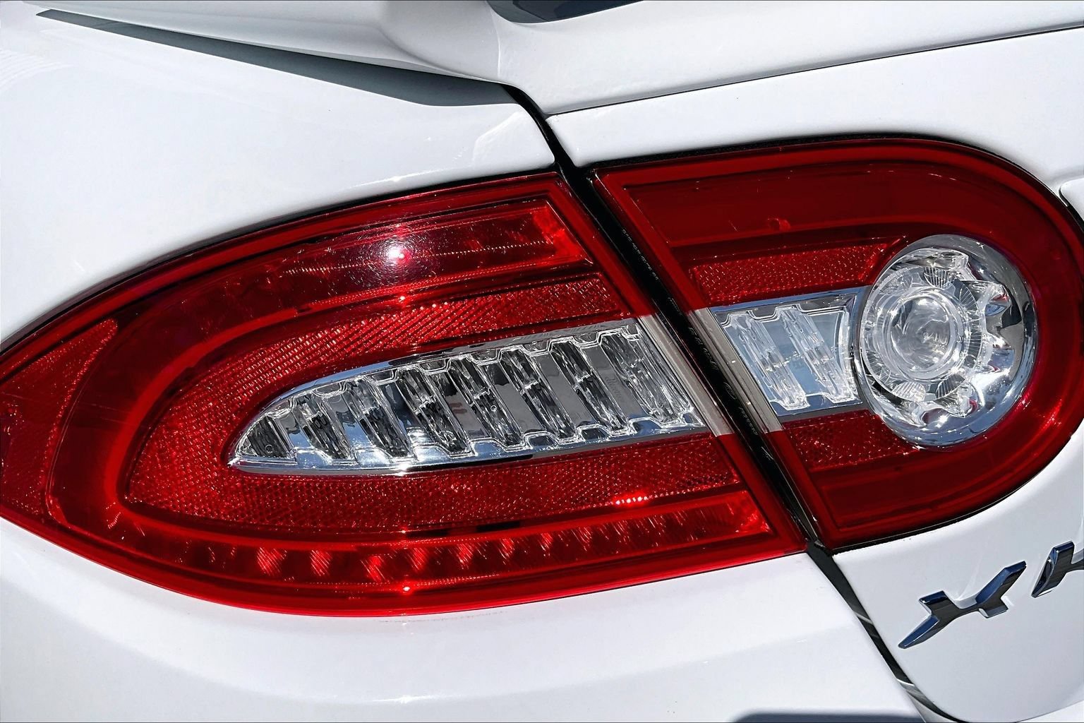 Used 2012 Jaguar XKR R-S RWD image 27