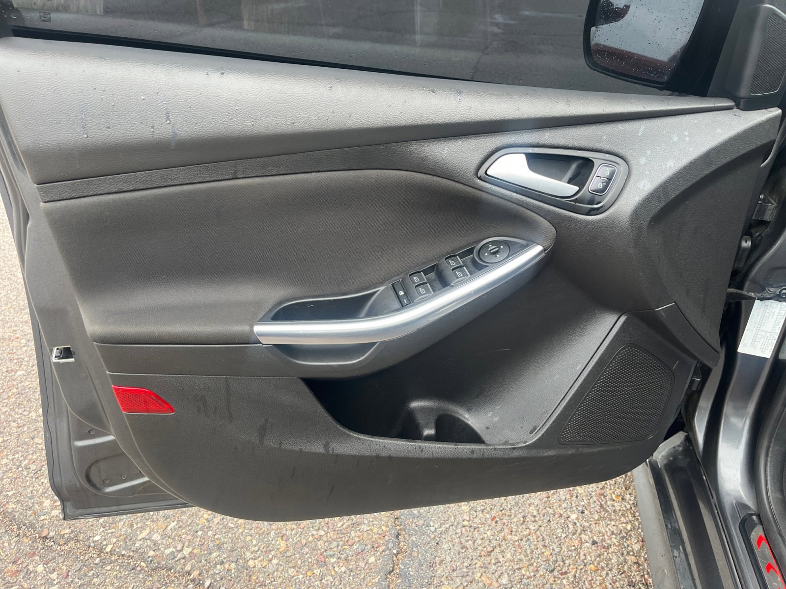 Used 2017 Ford Focus ST image 13