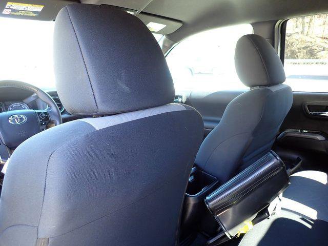 Certified 2023 Toyota Tacoma TRD Off-Road w/ Technology Package image 18