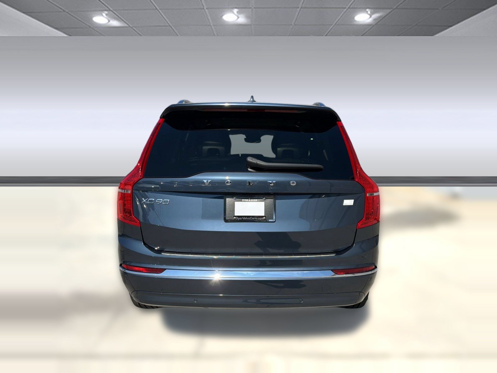 Certified 2024 Volvo XC90 T8 Plus w/ Protection Package Premier AWD/4WD image 10