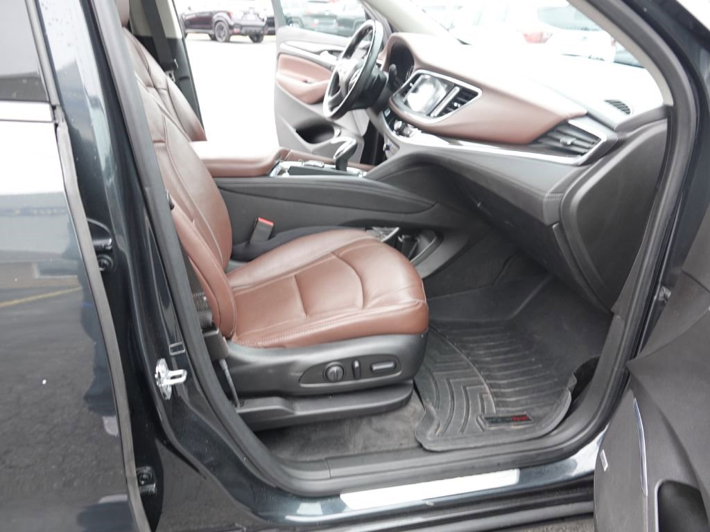 Used 2019 Buick Enclave Avenir image 33