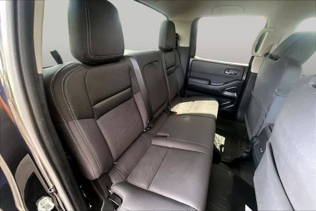 Certified 2022 Nissan Frontier SV w/ Technology Package RWD image 20