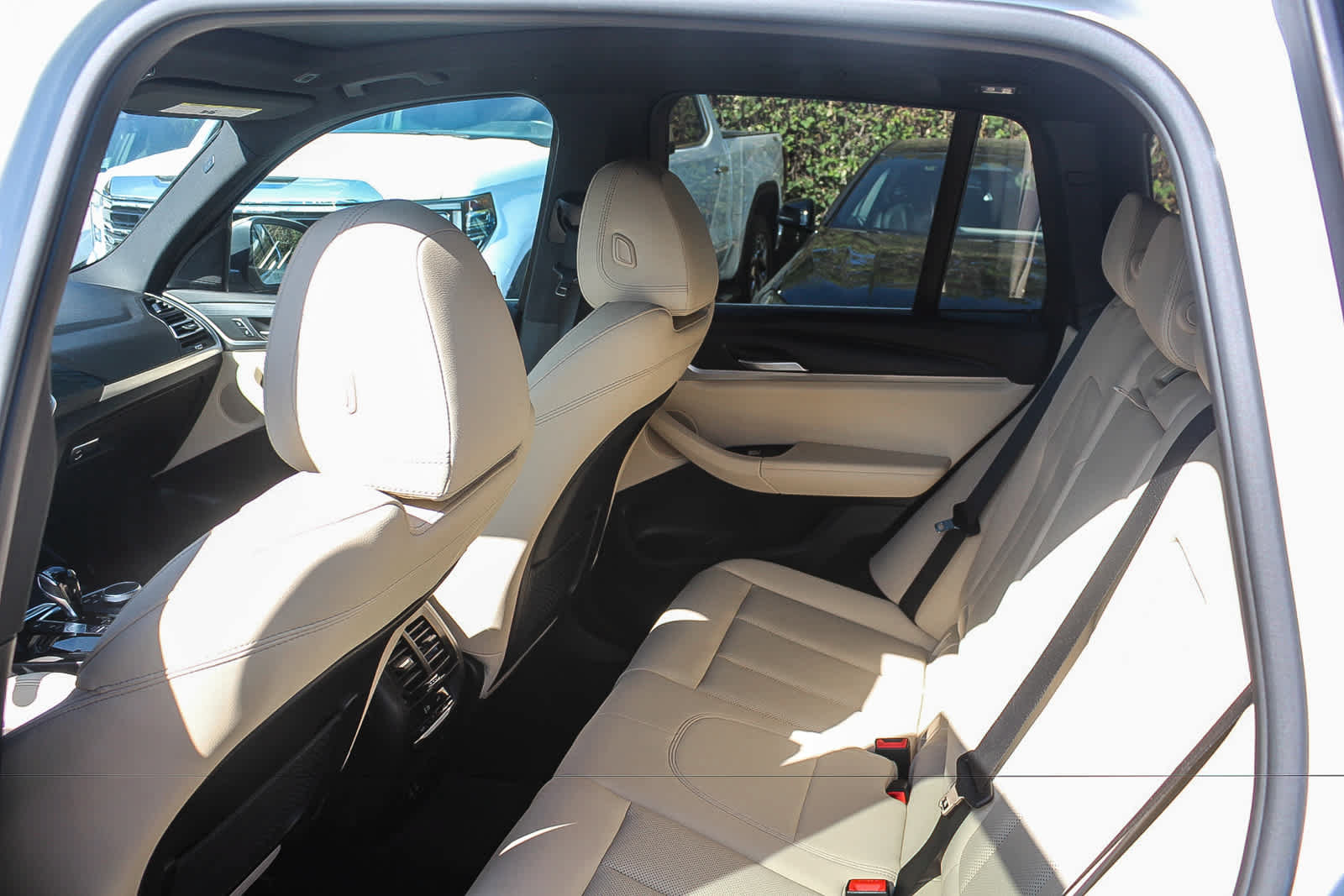 Used 2024 BMW X3 sDrive30i w/ Convenience Package RWD image 18