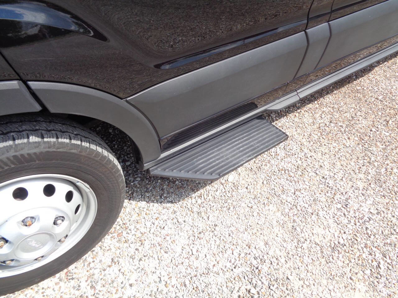 Used 2024 Ford Transit 350 XLT RWD image 45