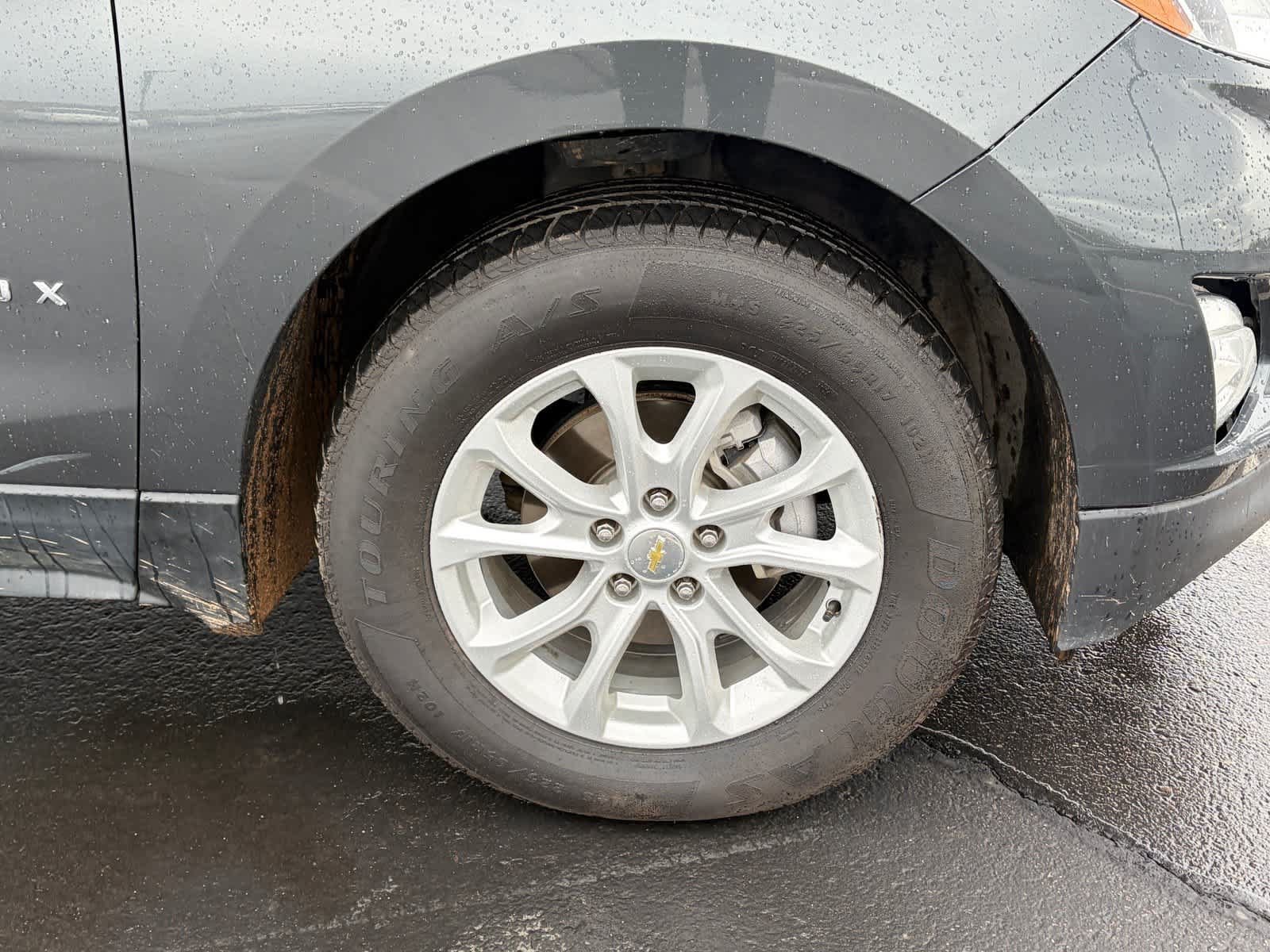 Used 2019 Chevrolet Equinox LS w/ LPO, Floor Liner Package AWD/4WD image 6