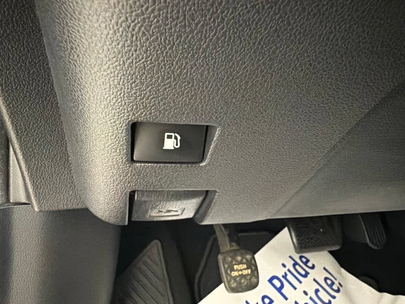 Used 2017 Toyota Prius Two w/ Prius Two Safety Plus Package FWD image 16