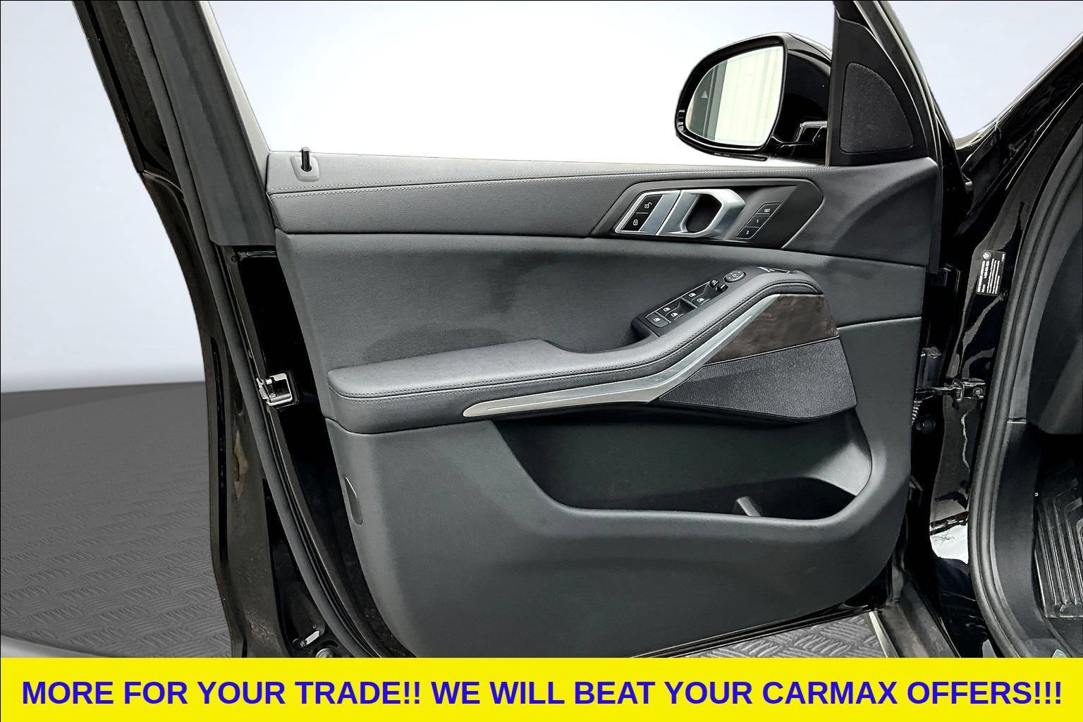 Used 2021 BMW X5 xDrive40i AWD/4WD image 18