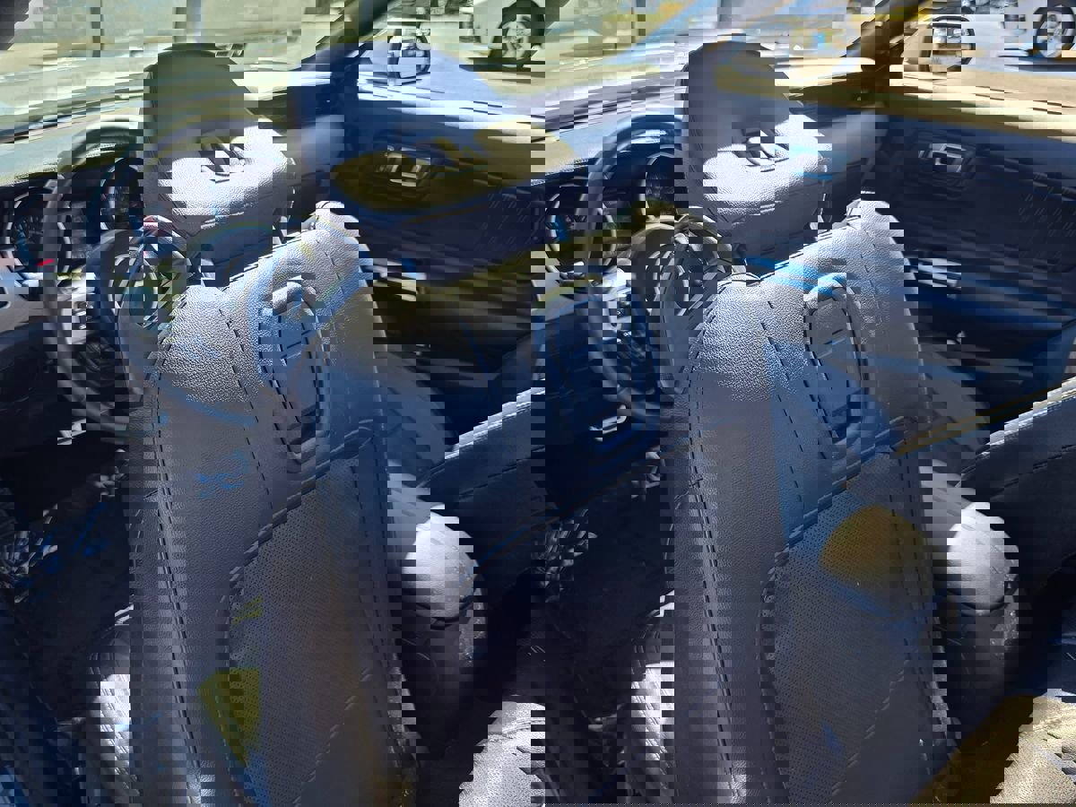 Used 2020 Ford Mustang Premium image 20