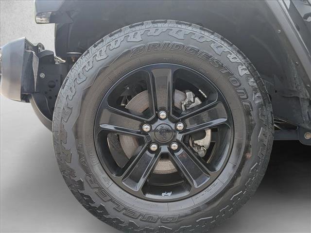 Used 2021 Jeep Wrangler Unlimited Sahara AWD/4WD image 24