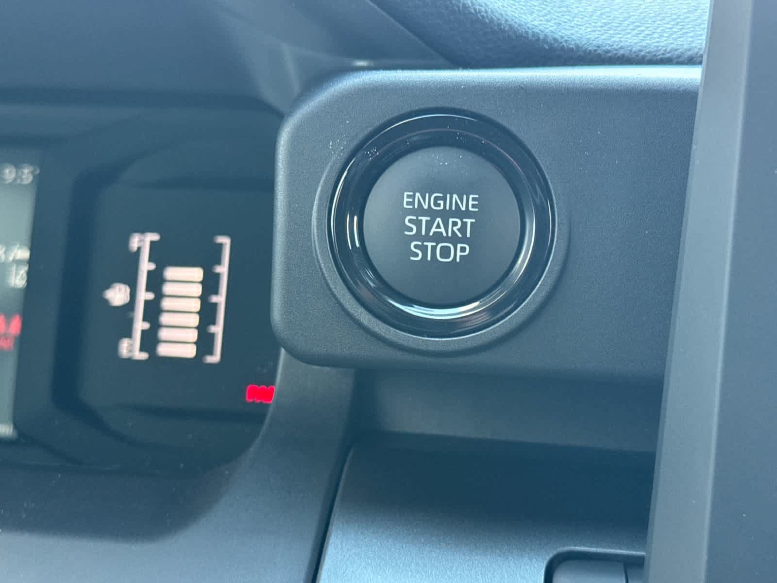 Used 2026 Toyota Tacoma SR5 AWD/4WD image 22