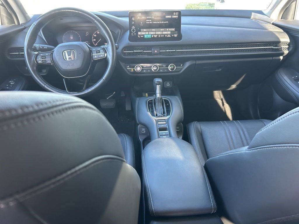 Used 2023 Honda HR-V EX-L image 10