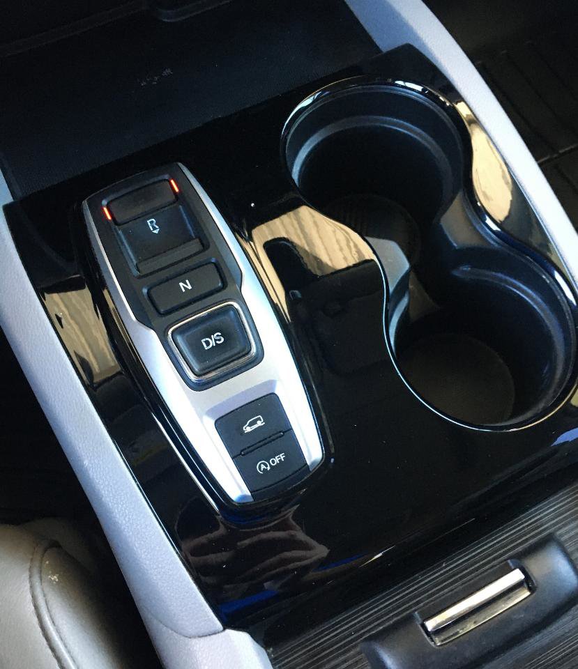 Used 2017 Honda Pilot Elite image 34