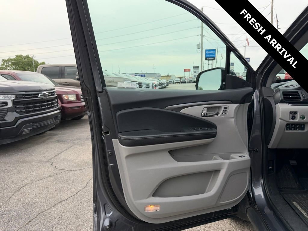 Used 2022 Honda Ridgeline RTL-E image 10