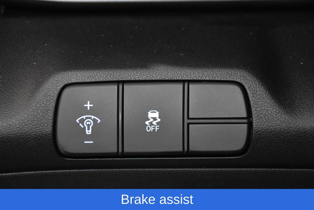 New 2026 Hyundai Elantra Sport image 9