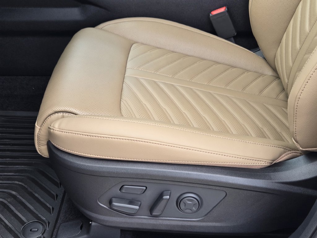 New 2026 Kia Sorento SX Prestige w/ Olive Brown Leather Package AWD/4WD image 17