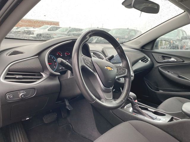 Used 2022 Chevrolet Malibu RS FWD image 10