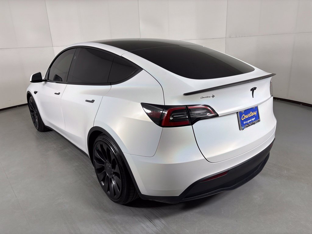 Used 2024 Tesla Model Y Performance AWD/4WD image 6