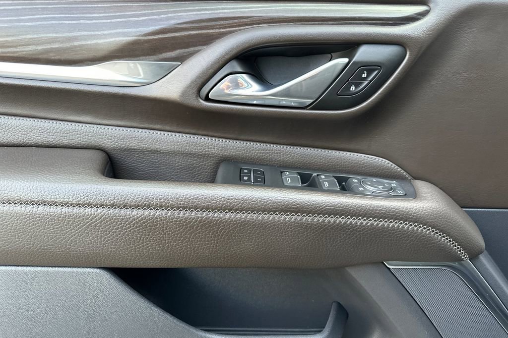 Used 2021 GMC Yukon XL Denali image 11