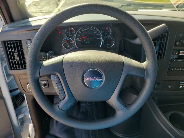 New 2026 GMC Savana 2500 w/ Driver Convenience Package RWD image 21