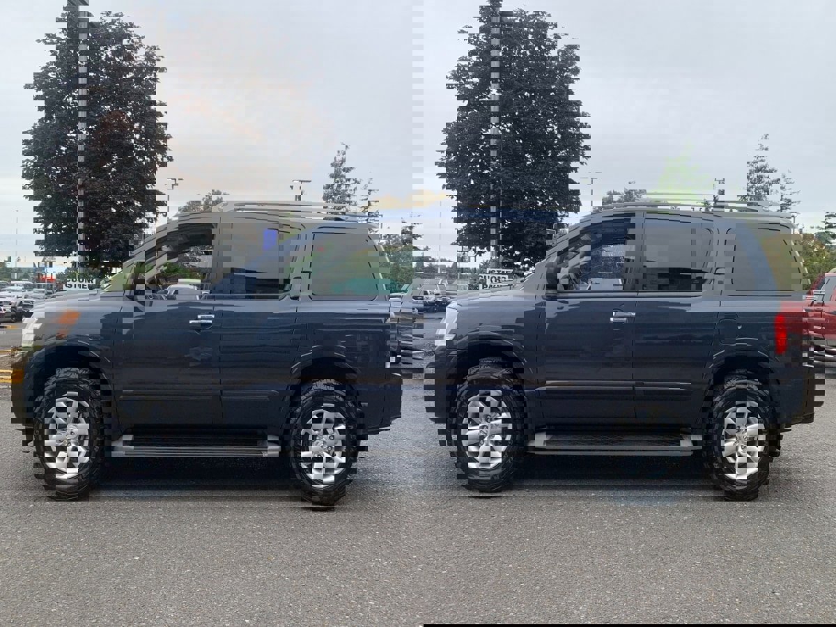 Used 2015 Nissan Armada SV image 5