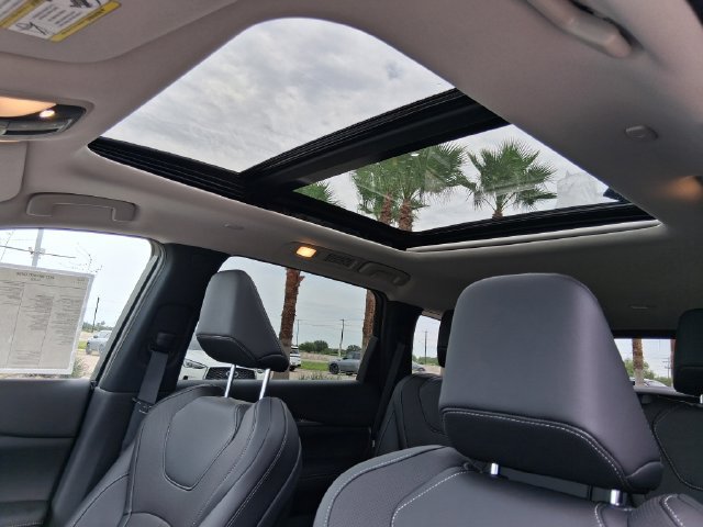 New 2027 INFINITI QX60 Luxe w/ Cargo Package FWD image 21