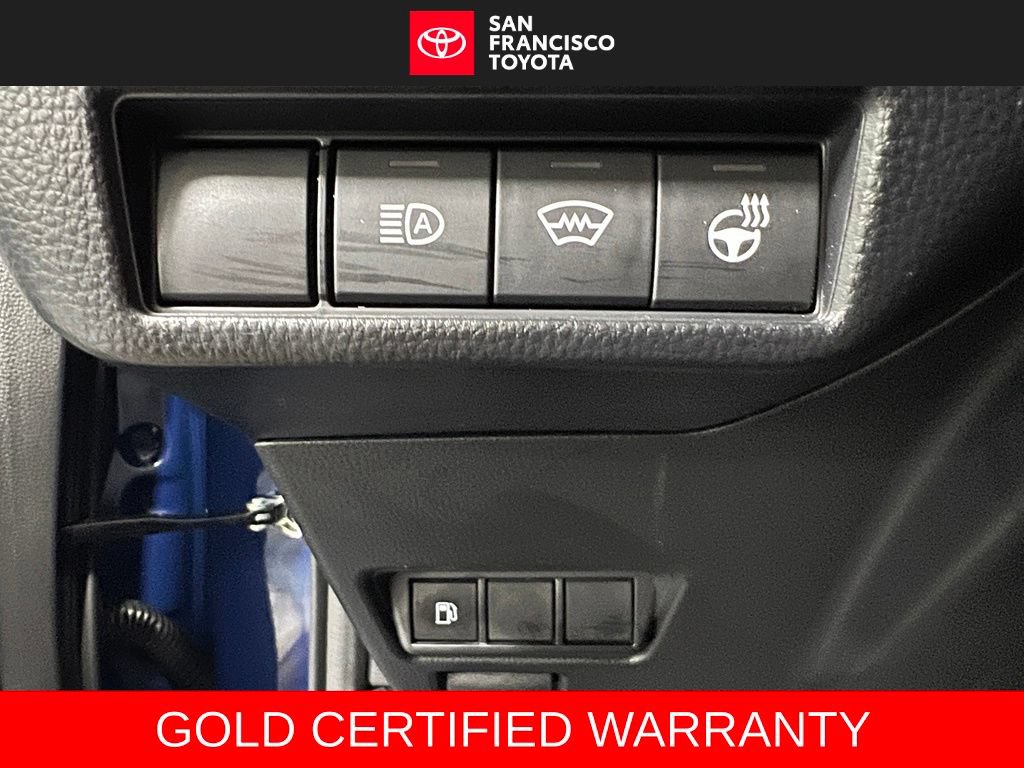 Certified 2023 Toyota Prius XLE FWD image 36