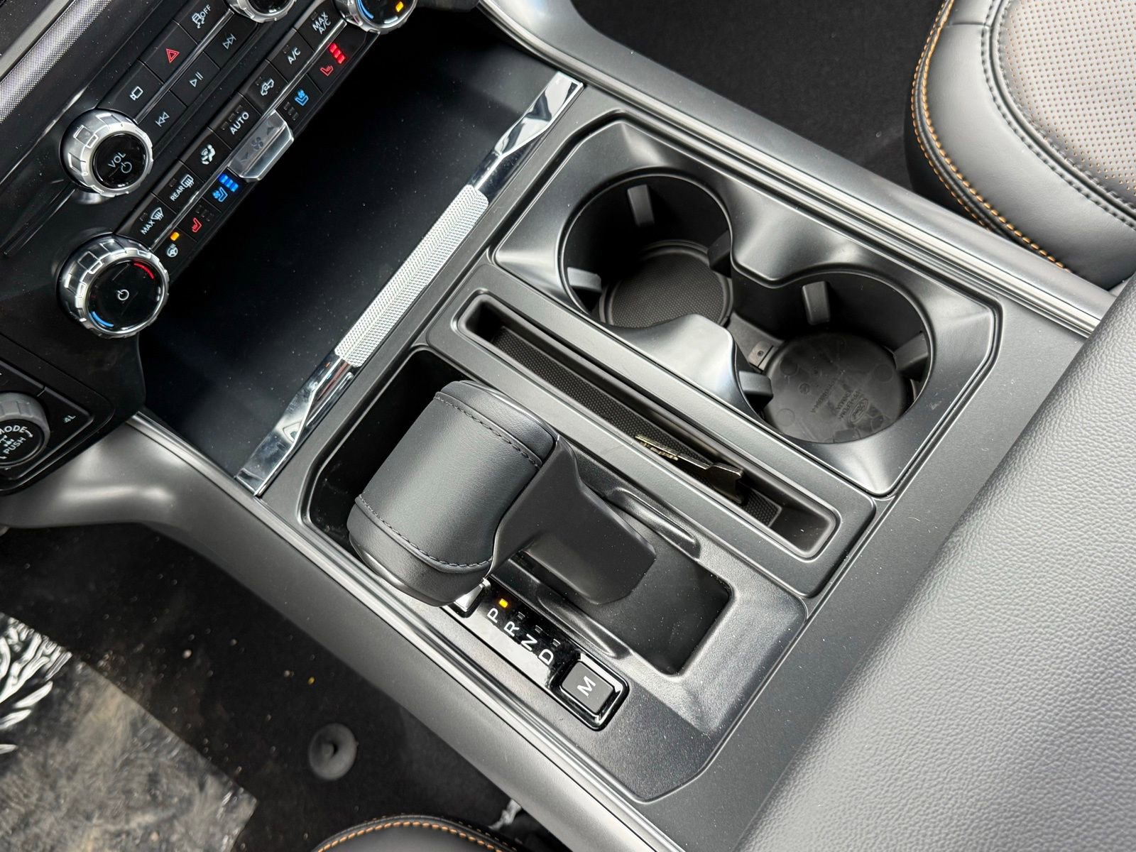 New 2026 Ford F150 Tremor w/ Equipment Group 402A High image 33