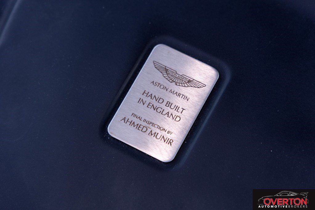 Used 2016 Aston Martin Vanquish Coupe image 28
