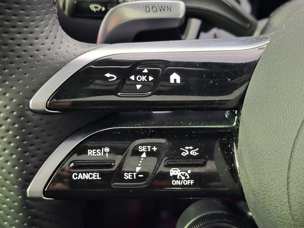 Used 2025 Mercedes-Benz GLA 35 AMG 4MATIC image 19